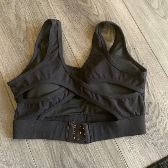NVGTN Tops - Nvgtn sports bra S